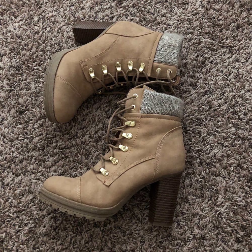 Light brown boots